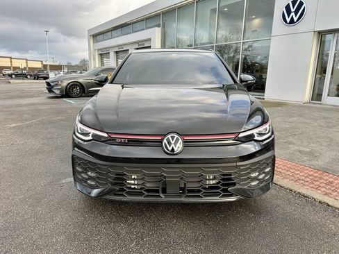Used 2025 Volkswagen GTI Autobahn image 2