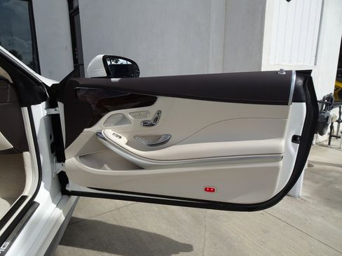 Used 2017 Mercedes-Benz S 63 AMG 4MATIC Coupe w/ Driver Assistance Package image 17