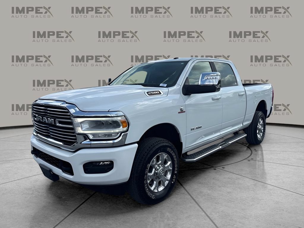 Used 2024 RAM 2500 Laramie AWD/4WD image 1