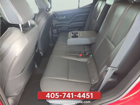Used 2025 Toyota 4Runner Limited w/ Tow Technology Package AWD/4WD image 20