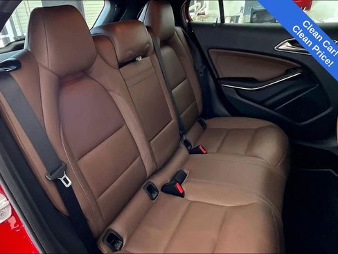 Used 2015 Mercedes-Benz GLA 250 4MATIC image 35