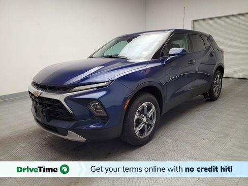 Used 2023 Chevrolet Blazer LT FWD image 1