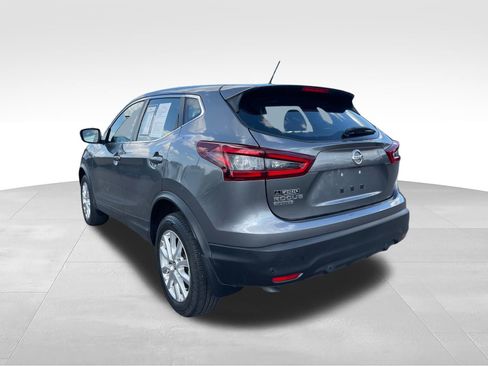Used 2021 Nissan Rogue Sport S FWD image 8