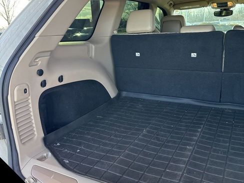 Used 2017 Jeep Grand Cherokee Limited image 23