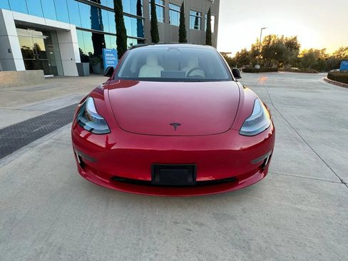 Used 2022 Tesla Model 3 RWD image 2