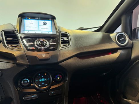 Used 2016 Ford Fiesta ST image 17