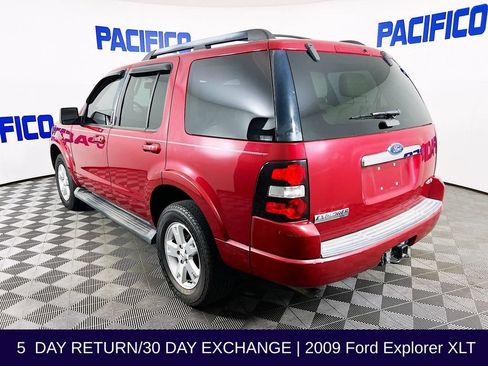 Used 2009 Ford Explorer XLT AWD/4WD image 5