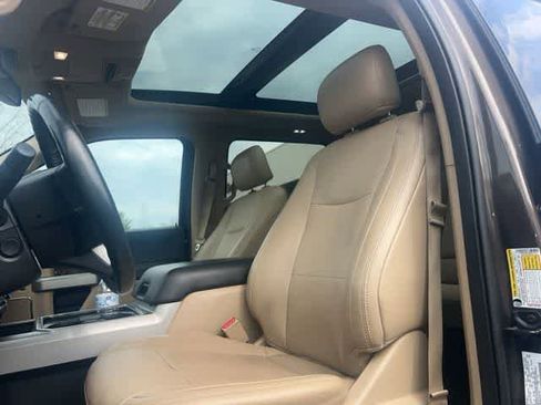 Used 2017 Ford F350 Lariat w/ Lariat Ultimate Package image 4