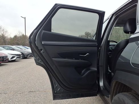 Used 2022 Hyundai Tucson Limited w/ Cargo Package image 14