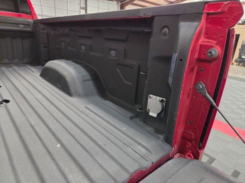 Used 2023 Chevrolet Silverado 2500 LTZ w/ Gooseneck/5TH Wheel Package AWD/4WD image 31