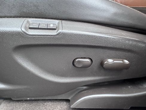 Used 2014 Buick Encore Premium image 28