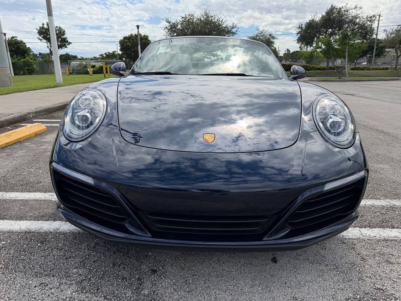Used 2019 Porsche 911 Carrera RWD image 5