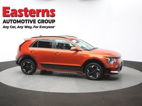 Used 2023 Kia Niro Wind w/ Wind Preserve Package FWD image 44
