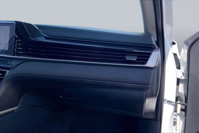 Certified 2025 Toyota Camry LE FWD image 18