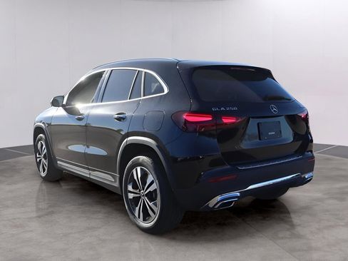 New 2026 Mercedes-Benz GLA 250 4MATIC image 5