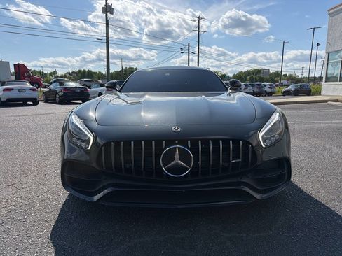 Used 2018 Mercedes-Benz AMG GT Coupe image 2