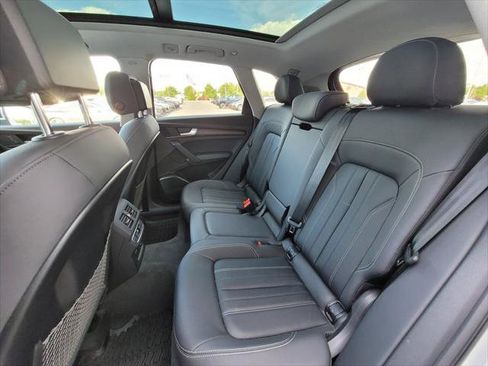 Used 2022 Audi Q5 2.0T Premium Plus AWD/4WD image 16