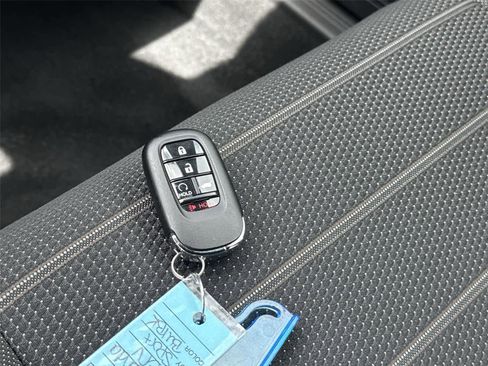 Used 2026 Honda CR-V Sport image 31