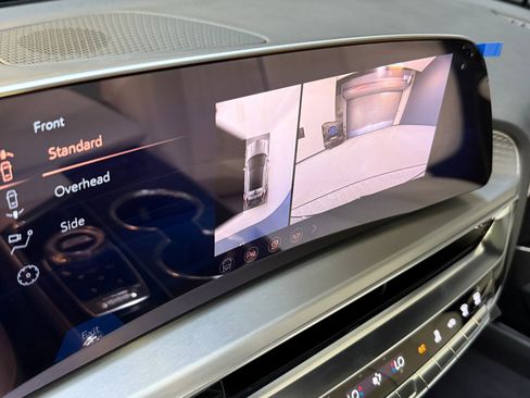 New 2026 Cadillac Lyriq Sport AWD/4WD image 35