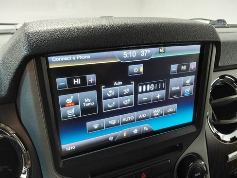 Used 2016 Ford F250 Lariat w/ Lariat Ultimate Package image 40