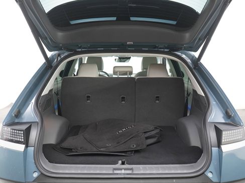 Certified 2023 Hyundai Ioniq 5 SEL w/ Cargo Package AWD/4WD image 16