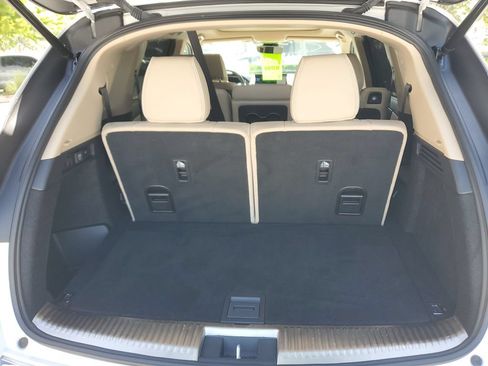 Certified 2024 Acura MDX SH-AWD w/ Advance Package image 16