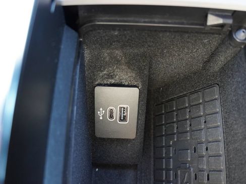 Used 2025 Lincoln Navigator Reserve w/ Jet Appearance Package AWD/4WD image 36