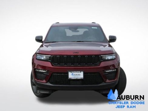 New 2025 Jeep Grand Cherokee Limited w/ Black Appearance Package AWD/4WD image 14