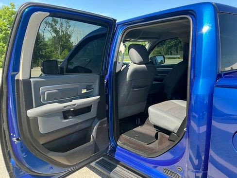 Used 2017 RAM 1500 Big Horn AWD/4WD image 18