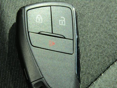 Used 2024 Chevrolet Colorado W/T w/ Safety Package AWD/4WD image 25