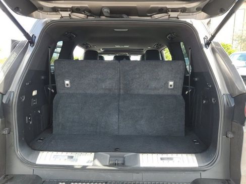 Used 2023 Lexus LX 600 F Sport image 23