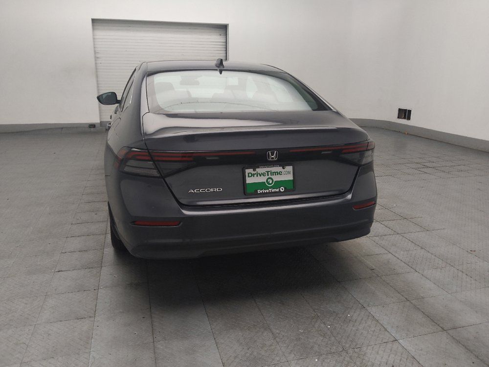 Used 2023 Honda Accord EX image 6