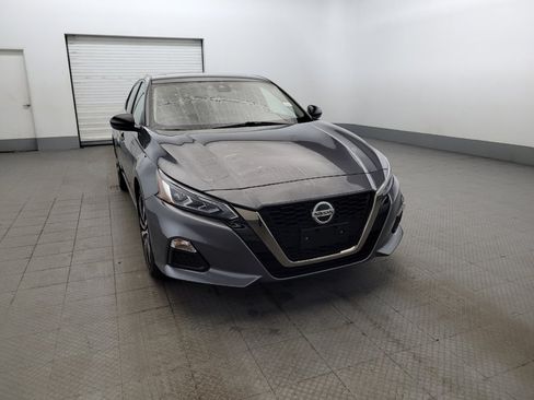 Used 2021 Nissan Altima 2.5 SR w/ SR Premium Package AWD/4WD image 14