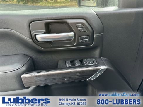 Used 2020 Chevrolet Silverado 2500 LTZ w/ LTZ Convenience Package image 13