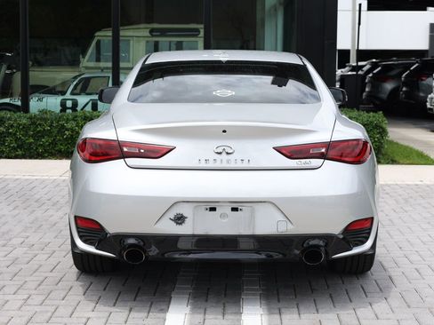 Used 2020 INFINITI Q60 3.0t Luxe w/ Cargo Package RWD image 6