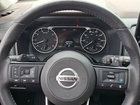 Used 2021 Nissan Rogue SL w/ Premium Package AWD/4WD image 19