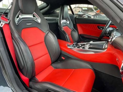 Used 2017 Mercedes-Benz AMG GT Coupe image 34