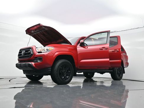 Used 2021 Toyota Tacoma SR5 image 30