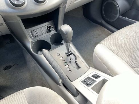 Used 2010 Toyota RAV4 4WD w/ Base L4 Extra Value Pkg image 28