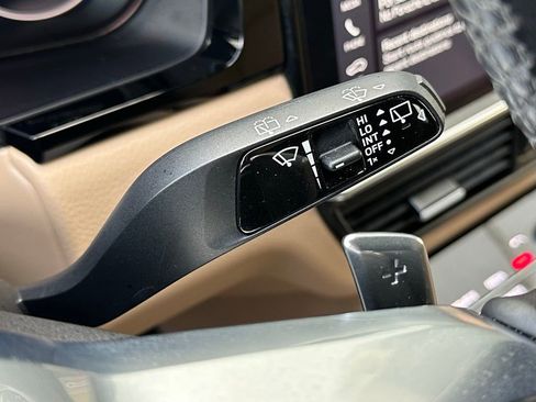 Used 2019 Porsche Cayenne image 41