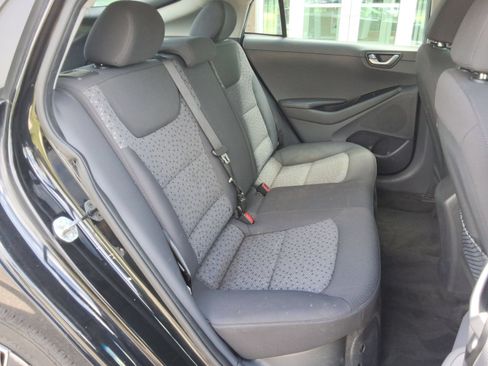 Used 2019 Hyundai Ioniq Blue FWD image 32