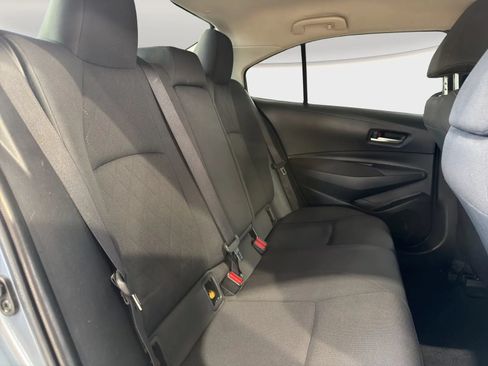 Used 2020 Toyota Corolla LE FWD image 19