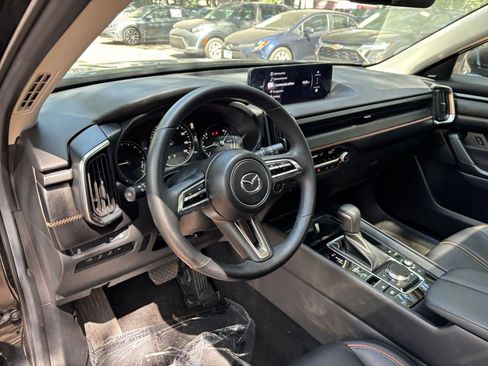 Used 2025 MAZDA CX-50 2.5 Hybrid w/ Premium Plus Pkg AWD/4WD image 37