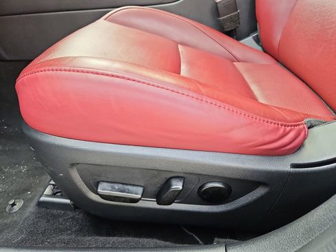 Used 2024 MAZDA CX-30 AWD 2.5 S w/ Preferred Package image 25