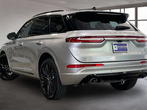 Used 2023 Lincoln Corsair Reserve w/ Equipment Group 201A AWD/4WD image 4