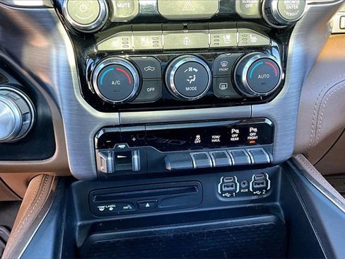 Used 2019 RAM 1500 Limited image 17