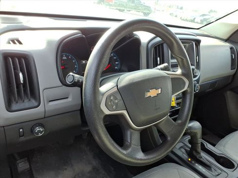 Used 2017 Chevrolet Colorado W/T w/ WT Convenience Package image 8