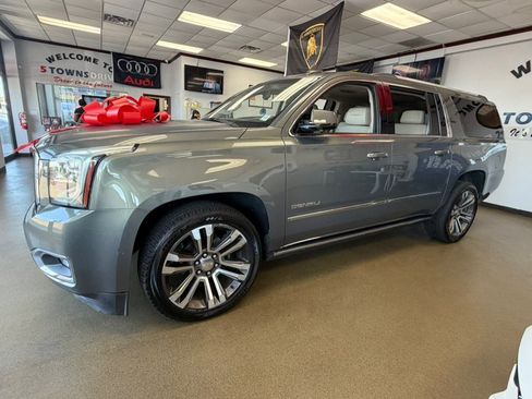 Used 2018 GMC Yukon XL Denali AWD/4WD image 7