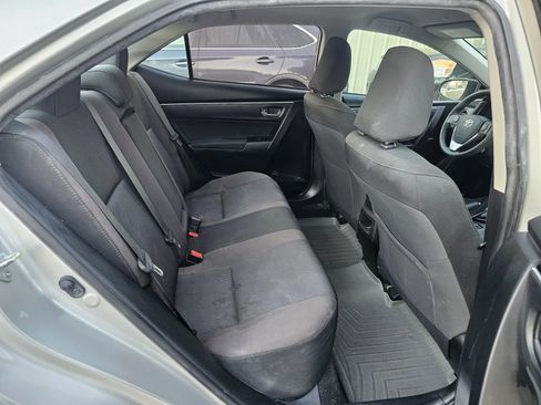 Used 2018 Toyota Corolla LE image 10