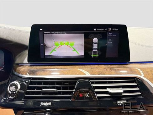 Used 2020 BMW 540i w/ M Sport Package image 15